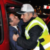 Alkollü sürücü polisi öperek cezaya direndi Alkollü sürücü polisi öperek cezaya direndi