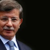 Davutoğlu'ndan Tsipras'a tebrik telefonu
