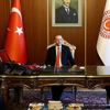 Meclis'te sürpriz görüşme