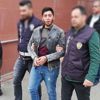Çaldığı televizyonu evinde izlerken yakalandı Çaldığı televizyonu evinde izlerken yakalandı