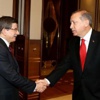 Cumhurbaşkanı Erdoğan Davutoğlu İle Görüştü Cumhurbaşkanı Erdoğan Davutoğlu İle Görüştü