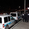 Beyoğlu'nda polis aracına kurşun isabet etti Beyoğlu'nda polis aracına kurşun isabet etti