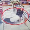 İstanbul'da dehşet! Evinde yakaladığı adamı bıçakladı İstanbul'da dehşet! Evinde yakaladığı adamı bıçakladı