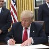 Trump tartışmalı projeyi imzaladı Trump tartışmalı projeyi imzaladı