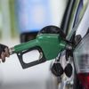 Benzine indirim
