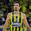 Nando de Colo ya büyük onur