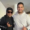 Olimpiyat şampiyonu Taha Akgül, dünyaca ünlü futbolcu Ronaldinho ile bir araya geldi Olimpiyat şampiyonu Taha Akgül, dünyaca ünlü futbolcu Ronaldinho ile bir araya geldi