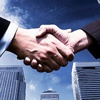 Yunan bankacılar anlaşma bekliyor Yunan bankacılar anlaşma bekliyor