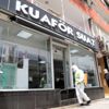 Berber ve kuaförlerde aralıksız dezenfeksiyon işlemi Berber ve kuaförlerde aralıksız dezenfeksiyon işlemi