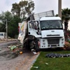 Lokomotif, zeytin yüklü TIR'a çarptı: 1 ölü