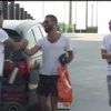 Arda Turan takım arkadaşlarıyla tanıştı