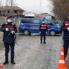 Konya Beyşehir'deki bir mahallede koronavirüs şüphesi: Giriş çıkışlar yasaklandı Konya Beyşehir'deki bir mahallede koronavirüs şüphesi: Giriş çıkışlar yasaklandı