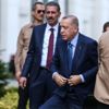 Milletvekilleriyle buluşmada Züğürt Ağa diyaloğu!