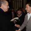 Mesut Özil'den Erdoğan'a ziyaret Mesut Özil'den Erdoğan'a ziyaret