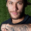 Dövme kralı Neymar