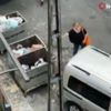 Şişli’de kadınların mama kavgası kamerada Şişli’de kadınların mama kavgası kamerada