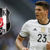 Beşiktaş Gomez'in peşini bırakmıyor