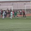 Rakip takımın antrenörüne tokat atınca saha karıştı