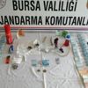 Bursa'da 4 uyuşturucu şüphelisi jandarmadan kaçamadı Bursa'da 4 uyuşturucu şüphelisi jandarmadan kaçamadı