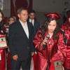 Birincilik beklerken okul ikincisi olunca plaketini yere bırakıp gitti Birincilik beklerken okul ikincisi olunca plaketini yere bırakıp gitti