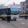 Yaya geçidinde halk otobüsünün altında kaldı Yaya geçidinde halk otobüsünün altında kaldı