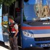 Adana’da cezaevi aracı kaza yaptı Adana’da cezaevi aracı kaza yaptı