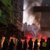 Hong Kong'da çıkan olaylarda 90 polis yaralandı