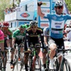 Mark Cavendish: 'Lastiğim patlamasına rağmen kazandım' Mark Cavendish: 'Lastiğim patlamasına rağmen kazandım'