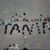 Adalar'da ziyaretçilerin çöpleri toplandı 'Utanın' yazıldı Adalar'da ziyaretçilerin çöpleri toplandı 'Utanın' yazıldı