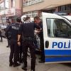 Polisin parmağının kırıldığı arbedede esnaf tutuklandı