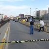 Pendik'te taksici, aracına binen yolcu tarafından silahla yaralandı Pendik'te taksici, aracına binen yolcu tarafından silahla yaralandı
