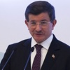 Başbakan Davutoğlu İstanbul'da gençlerle bir araya geldi