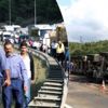 Eyüpsultan D-20 Karayolunda devrilen harfiyat kamyonu trafiği felç etti Eyüpsultan D-20 Karayolunda devrilen harfiyat kamyonu trafiği felç etti