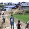 '100 bin Arakanlı Bangladeş'e geçmeyi bekliyor' '100 bin Arakanlı Bangladeş'e geçmeyi bekliyor'
