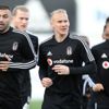 Kaptan Burak görüşme odasında! Kaptan Burak görüşme odasında!