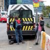 Bir tek onlar bakıp geçmedi Bir tek onlar bakıp geçmedi