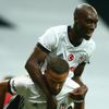 Atiba Hutchinson: Cenk Tosun transferi hem kendisi, hem Türk futbolcular için iyi oldu Atiba Hutchinson: Cenk Tosun transferi hem kendisi, hem Türk futbolcular için iyi oldu