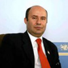 Gözaltındaki polislere akılalmaz uygulama Gözaltındaki polislere akılalmaz uygulama