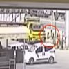 Hatası canından etti! Korkunç anlar kamerada Hatası canından etti! Korkunç anlar kamerada