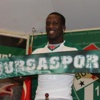 Luis Advincula Bursaspor'a İmza Attı Luis Advincula Bursaspor'a İmza Attı
