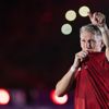 Yıldız futbolcudan görkemli veda Yıldız futbolcudan görkemli veda
