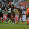 Kasımpaşa - Beşiktaş Maçının İlk Yarı Fotoğrafları