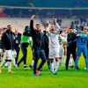 Zirveye Timsah selamı Zirveye Timsah selamı