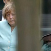 Tarihi kare! Merkel hiç böyle görülmemişti