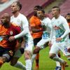 Stoper ve beklerin üst üste yaptığı hatalar Galatasaray’a pahalıya mal oldu Stoper ve beklerin üst üste yaptığı hatalar Galatasaray’a pahalıya mal oldu