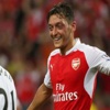 Arsenal'de Mesut coştu kupa geldi