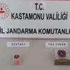 Otobüsteki yolcunun üzerinden 200 gram esrar çıktı Otobüsteki yolcunun üzerinden 200 gram esrar çıktı