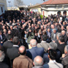 Alevilerden cemevinin suyunun kesilmek istenmesine tepki Alevilerden cemevinin suyunun kesilmek istenmesine tepki