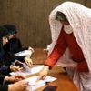 İran'daki seçimler koronavirüs damgasını vurdu!
