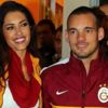 Sneijder'den krampon fırlattı